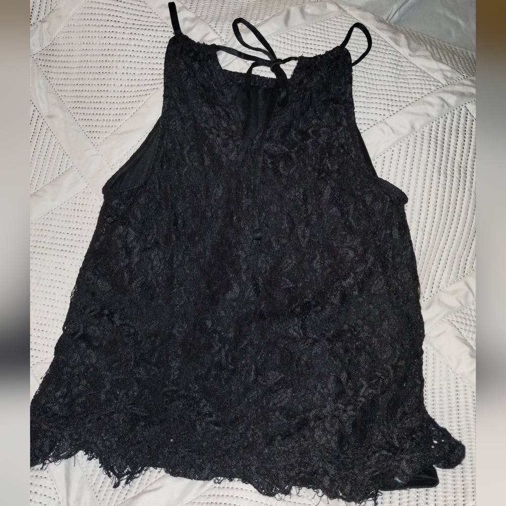 black lace sz small ladies  top 'no boundaries '